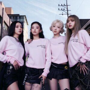 NEW Blackpink Deadline Tour Pink Womens Medium Long-Sleeve T-Shirt